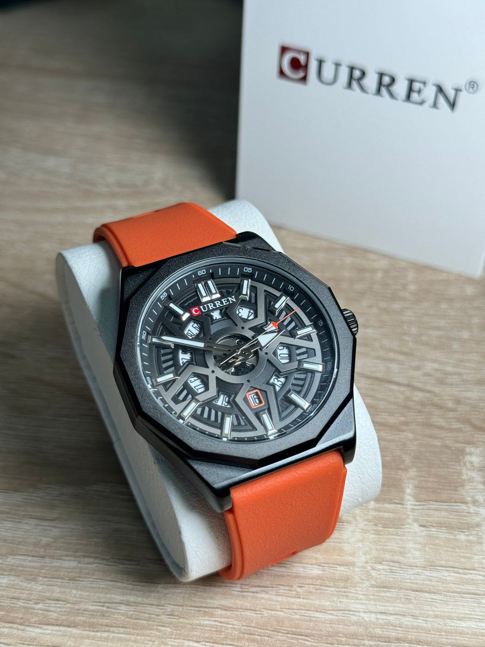 Reloj Curren 8437 naranja